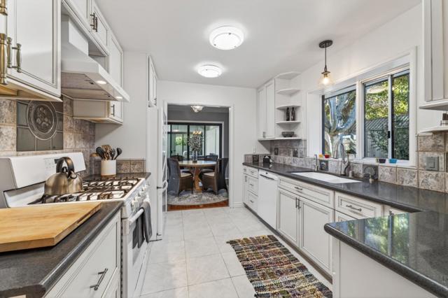 859 Balboa Avenue, Pacific Grove CA: https://media.crmls.org/mediaz/8a592465-cc84-4139-8b07-cbe742790085.jpg