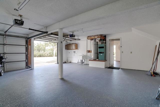 Detail Gallery Image 40 of 56 For 1782 Troy Ln, Oceanside,  CA 92054 - 3 Beds | 2 Baths