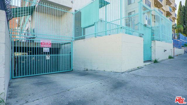 Image 3 for 812 S Grand View St, Los Angeles, CA 90057