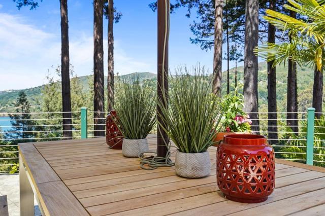 20420 Idylwild Road, Los Gatos CA: https://media.crmls.org/mediaz/8a5ad857-2b20-48a8-ab34-002ae87882ff.jpg