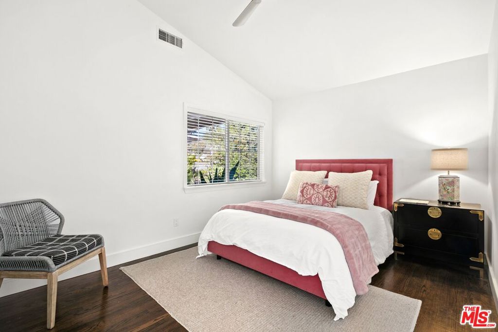 MLS #26858423 image #20