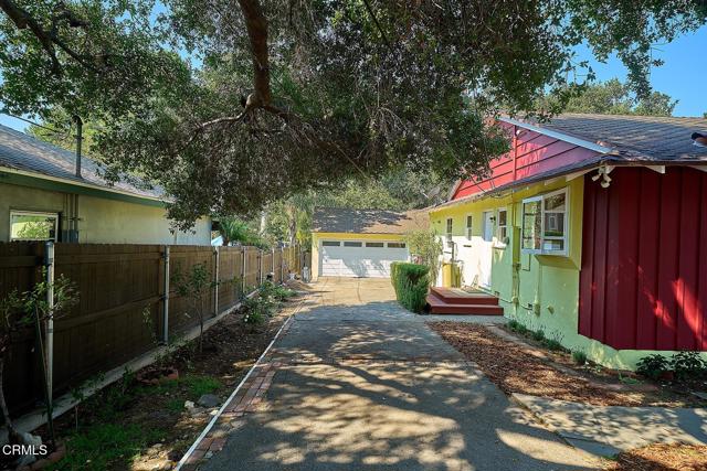 Detail Gallery Image 4 of 23 For 3106 Honolulu Ave, La Crescenta,  CA 91214 - 4 Beds | 2 Baths
