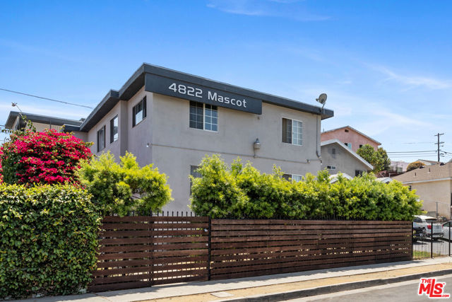 4822 Mascot Street, Los Angeles CA: https://media.crmls.org/mediaz/8a5ec8cb-05c1-4f08-a2b3-fa82d93fa336.jpg