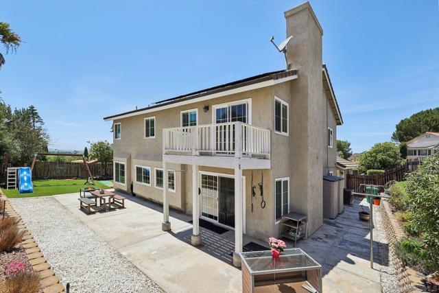 9233 Lethbridge Way, San Diego CA: https://media.crmls.org/mediaz/8a5fbd9a-ef98-4f4e-b902-0500bc09568e.jpg