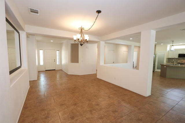 1197 Oro Rdg, Palm Springs CA: https://media.crmls.org/mediaz/8a5fe4e3-404f-4065-b5fd-f1fd5edabe99.jpg