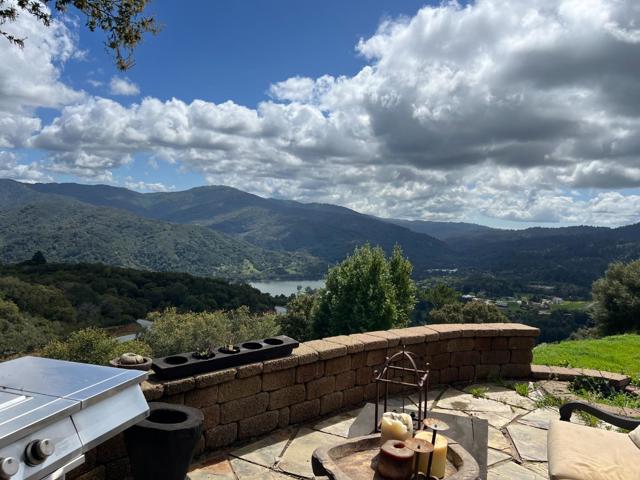 19375 Montevina Road, Los Gatos CA: https://media.crmls.org/mediaz/8a602467-eb53-432d-85dc-c339402fd70a.jpg