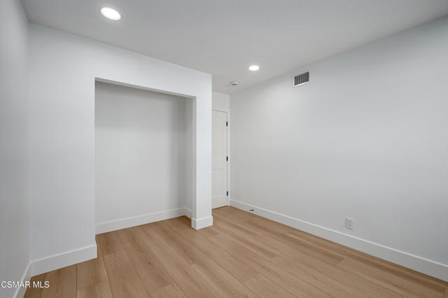 574 Nicole Drive, Newbury Park CA: https://media.crmls.org/mediaz/8a62ccfb-d095-4699-87c4-1125be43b9c7.jpg