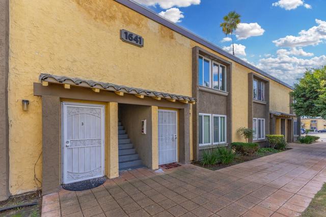 1641 Pentecost Way, San Diego CA: https://media.crmls.org/mediaz/8a64e8dc-e478-4ed9-9560-0e78fffd4af3.jpg