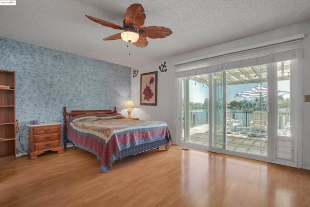 5260 Laguna Ct, Discovery Bay CA: https://media.crmls.org/mediaz/8a64eaa1-dd72-421b-8eb5-072b87b3dfdd.jpg