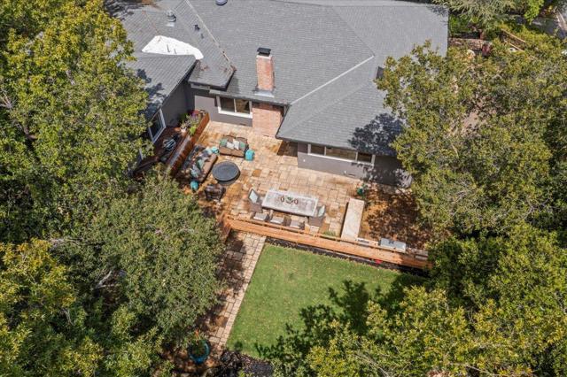 6641 Leyland Park Drive, San Jose CA: https://media.crmls.org/mediaz/8a6546b7-f4d0-4f9c-b813-1587e11c9aff.jpg