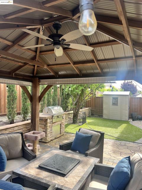 7 Kevin Ln, American Canyon CA: https://media.crmls.org/mediaz/8a65b602-396d-470e-af70-e813079219b4.jpg