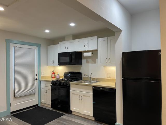 458 E San Francisco Avenue, Willits CA: https://media.crmls.org/mediaz/8a65d3ce-3b3f-47a4-9ac2-b1ea97b4df2b.jpg