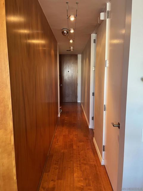 Image 14 of 25 For 800 Prospect St  3e