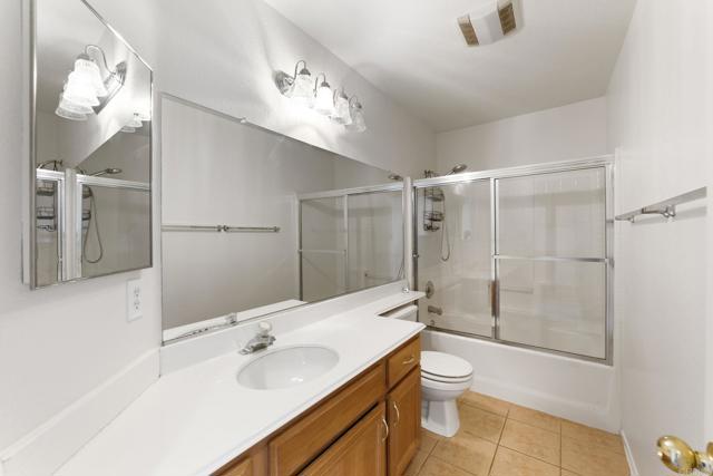 1115 Brown Bear Trail, Beaumont CA: https://media.crmls.org/mediaz/8a670a46-bd7b-477c-a527-c6de50e9502e.jpg