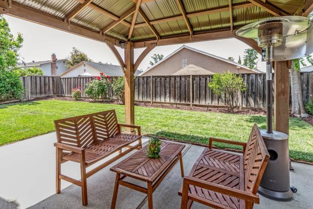 4463 Park Sommers Way, San Jose CA: https://media.crmls.org/mediaz/8a671bda-3deb-4038-b2ac-714a0db5be7e.jpg