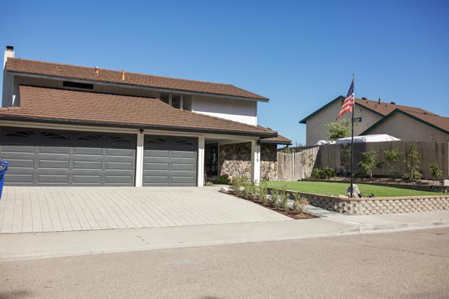 1615 Honey Hill Rd, El Cajon CA: https://media.crmls.org/mediaz/8a6748d0-1c33-431d-a8a8-44afdd89ad04.jpg