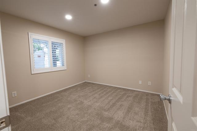 Detail Gallery Image 10 of 40 For 400 N Pacific St #111,  Oceanside,  CA 92054 - 2 Beds | 2 Baths