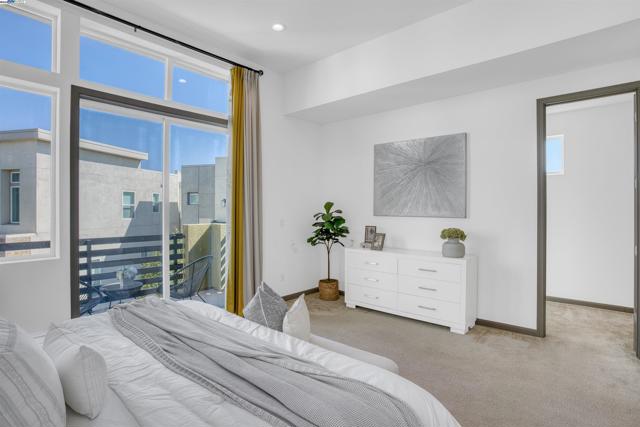 5792 Barley Rd, Dublin CA: https://media.crmls.org/mediaz/8a699844-2764-4c91-b571-9cc9532f9d5a.jpg