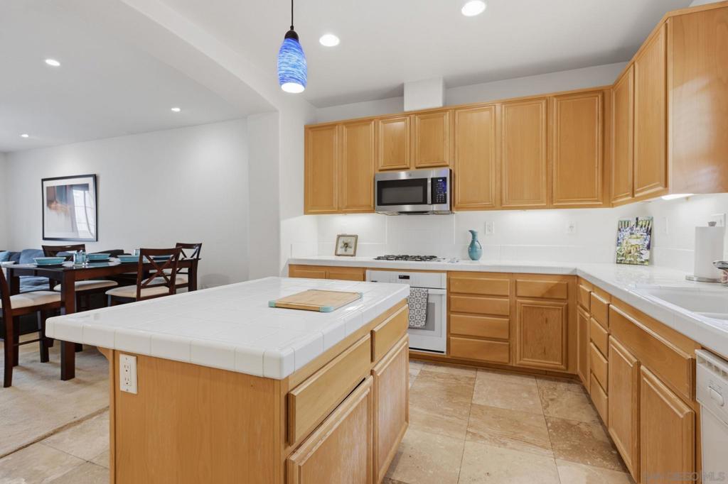 237 Marquette Ave - photo 13