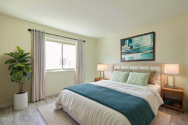 Detail Gallery Image 37 of 48 For 22239 1/4 Erwin St, Woodland Hills,  CA 91367 - 2 Beds | 2 Baths