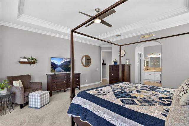 Detail Gallery Image 35 of 74 For 877 Hidden View Ln, Escondido,  CA 92027 - 4 Beds | 2/1 Baths