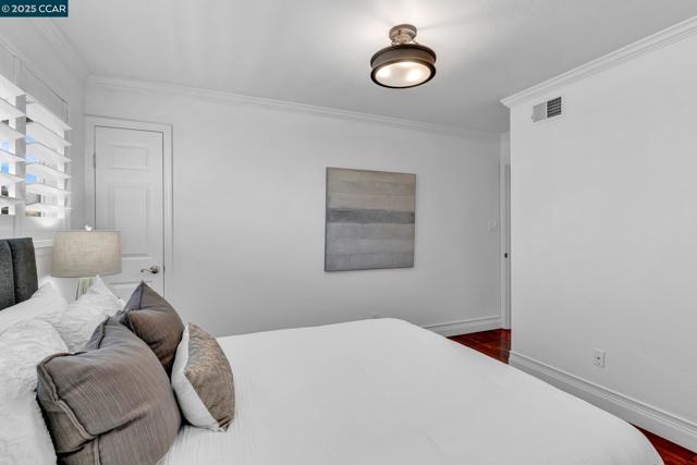 11373 Rampart Dr, Dublin CA: https://media.crmls.org/mediaz/8a6dd145-bad3-434d-a97d-71757841b2b5.jpg