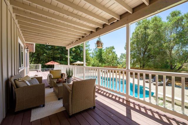 16089 Redwood Lodge Road, Los Gatos CA: https://media.crmls.org/mediaz/8a6edaf9-3763-493c-91f6-dfe2cce17375.jpg