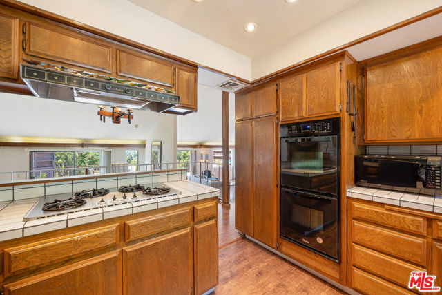 11583 Sunshine Terrace photo 5