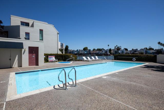 223 Shorebird Circle,  CA: https://media.crmls.org/mediaz/8a6f9371-6ae8-48f8-8589-e8ffce146b4d.jpg