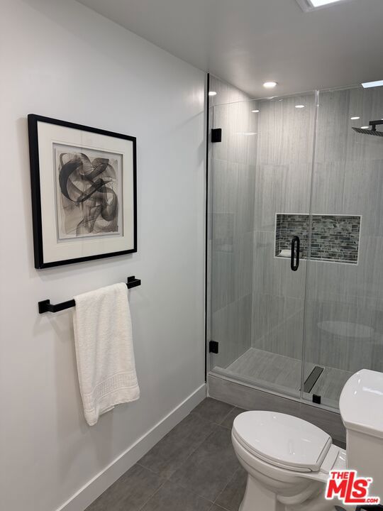 10419 Vassar Avenue photo 31
