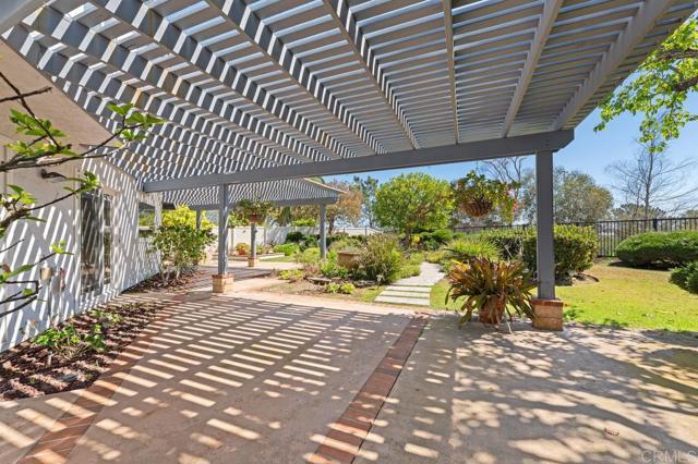 Detail Gallery Image 27 of 37 For 3711 Overpark Rd, San Diego,  CA 92130 - 4 Beds | 2/1 Baths