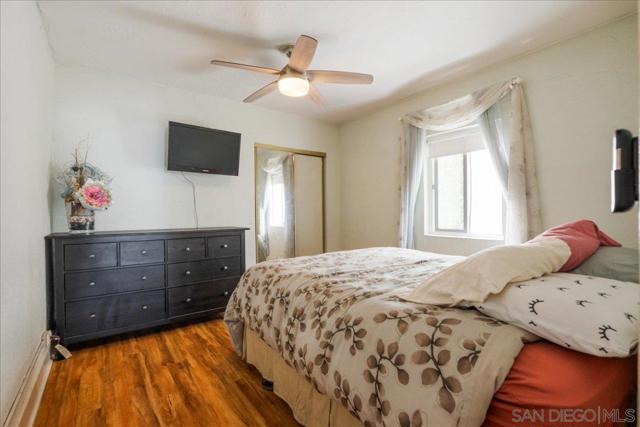 2931 Dahlia St, San Diego CA: https://media.crmls.org/mediaz/8a71fa4d-c298-49ce-9b1d-393222003090.jpg