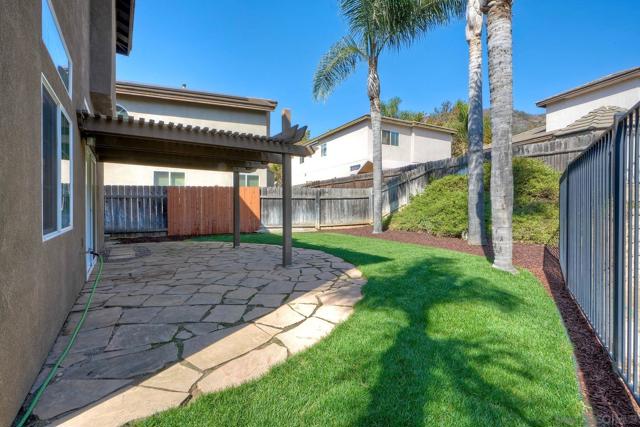 29711 Williams Valley Ct, Escondido CA: https://media.crmls.org/mediaz/8a7274d1-5745-42e0-a7d3-089a84afbe72.jpg