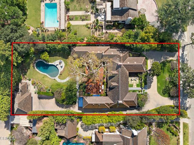 Detail Gallery Image 37 of 38 For 620 S Hill Ave, Pasadena,  CA 91106 - 4 Beds | 5/1 Baths