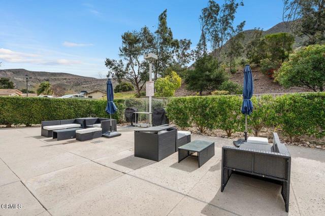6036 Gitana Avenue, Camarillo CA: https://media.crmls.org/mediaz/8a72f775-17ae-4a7b-b433-e7441ab6ff22.jpg