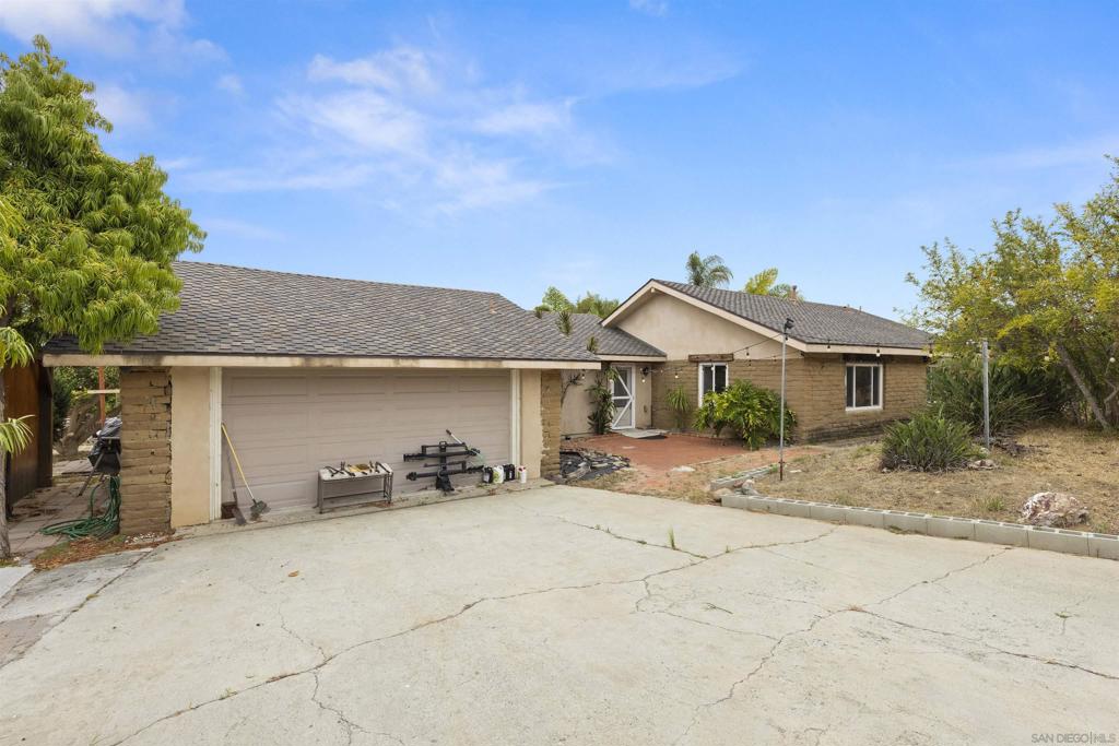 752 Bracero Road - photo 10