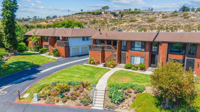 2459 Caminito Ocean Cv, Cardiff by the Sea CA: https://media.crmls.org/mediaz/8a744aba-87d1-4330-a2b3-38bc0cfd3716.jpg