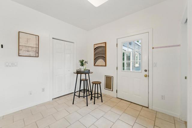 930 Monroe Street, Santa Clara CA: https://media.crmls.org/mediaz/8a75b098-f385-4e14-a448-c58e17bdd973.jpg