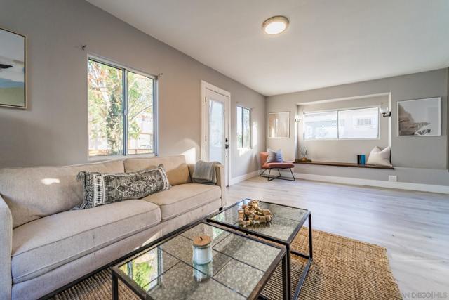 4332 Wilson Ave, San Diego CA: https://media.crmls.org/mediaz/8a75fdd1-7f5a-4b3f-a5b0-b76f43141b93.jpg