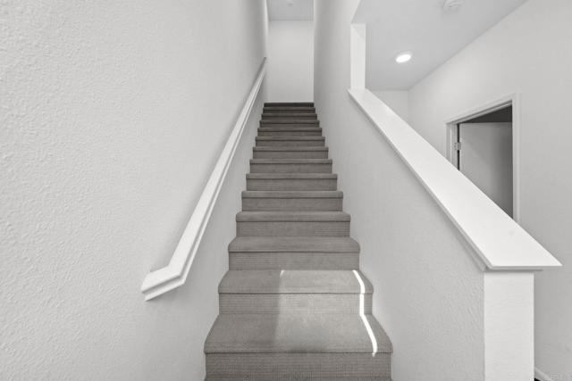 Detail Gallery Image 9 of 65 For 5485 Seacliff Pl #106,  San Diego,  CA 92154 - 3 Beds | 2 Baths