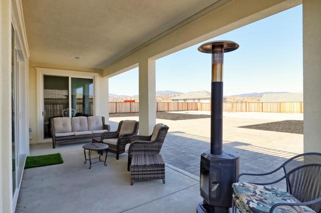 172 Vienna Way, Hollister CA: https://media.crmls.org/mediaz/8a7635cb-0d60-4050-8034-93df3f49ac2c.jpg