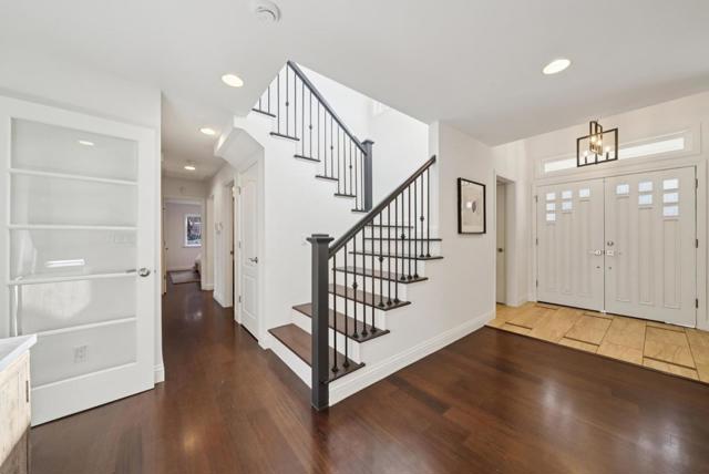 900 Highlands Circle, Los Altos CA: https://media.crmls.org/mediaz/8a77b536-7c14-40a1-8a25-c5553aae13ac.jpg