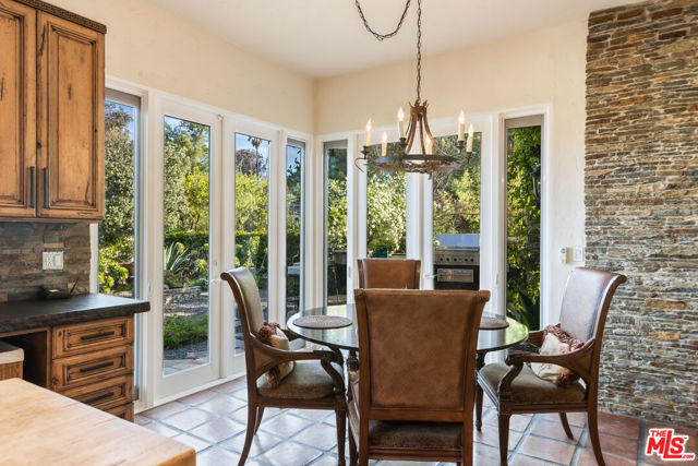 23407 W Copacabana Street, Malibu CA: https://media.crmls.org/mediaz/8a78161a-e4bc-405f-882d-5545aae27169.jpg