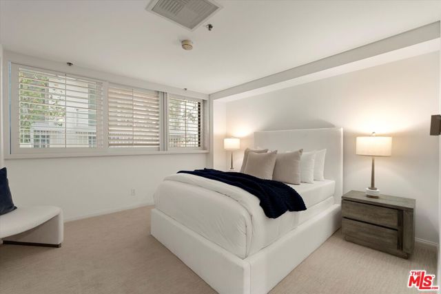 10724 Wilshire Boulevard, Los Angeles CA: https://media.crmls.org/mediaz/8a7a385a-a6f8-452b-8570-ebb29ffda073.jpg