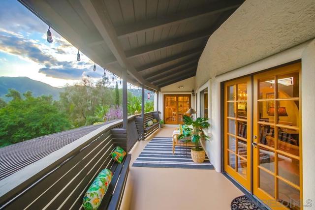 1935 Vista De La Montana, El Cajon CA: https://media.crmls.org/mediaz/8a7a4ea6-d7ab-4eb4-a900-66fe8d914e7d.jpg