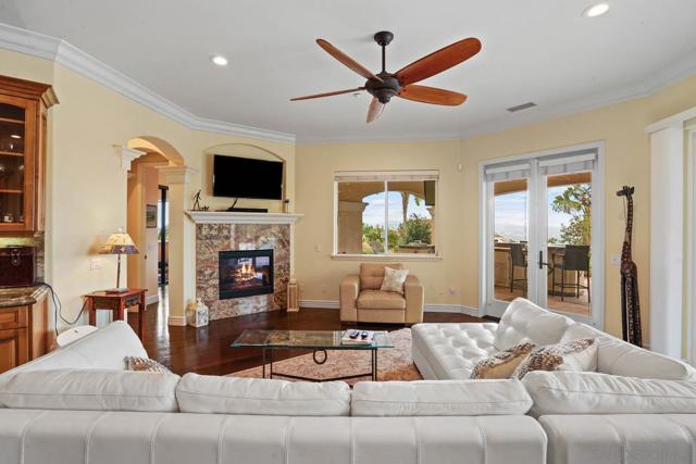 2224 Dos Lomas, Fallbrook CA: https://media.crmls.org/mediaz/8a7a837b-3e83-4af0-93aa-443aec6dc388.jpg