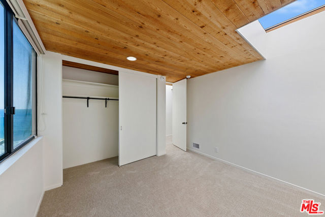 Drew Fenton | 32060 Pacific Coast Highway Malibu CA | MLS: 7408585