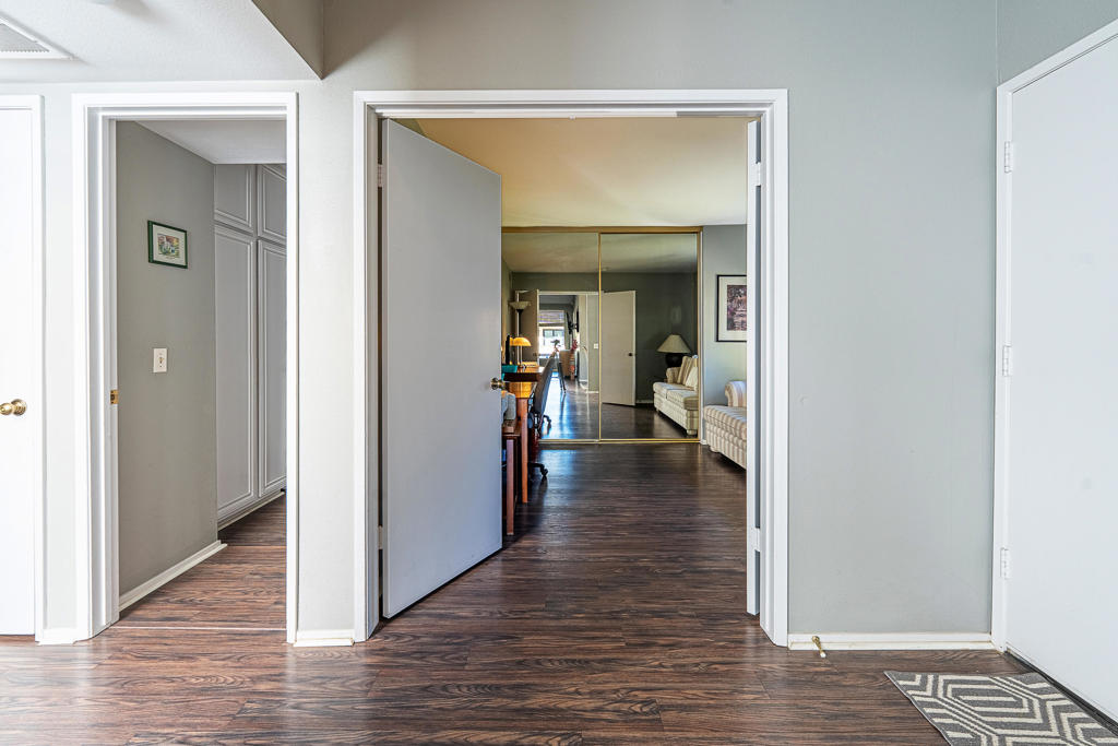 MLS #219138538DA image #17