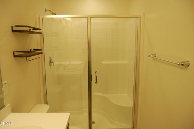 6200 Whaleback Avenue, Bakersfield CA: https://media.crmls.org/mediaz/8a7b8835-75e6-43d6-a69a-d759fb4e44ab.jpg