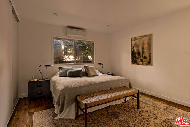 2604 N Beachwood Drive, Los Angeles CA: https://media.crmls.org/mediaz/8a7c08aa-ce18-47a8-a8b3-f9ff5a5a2521.jpg
